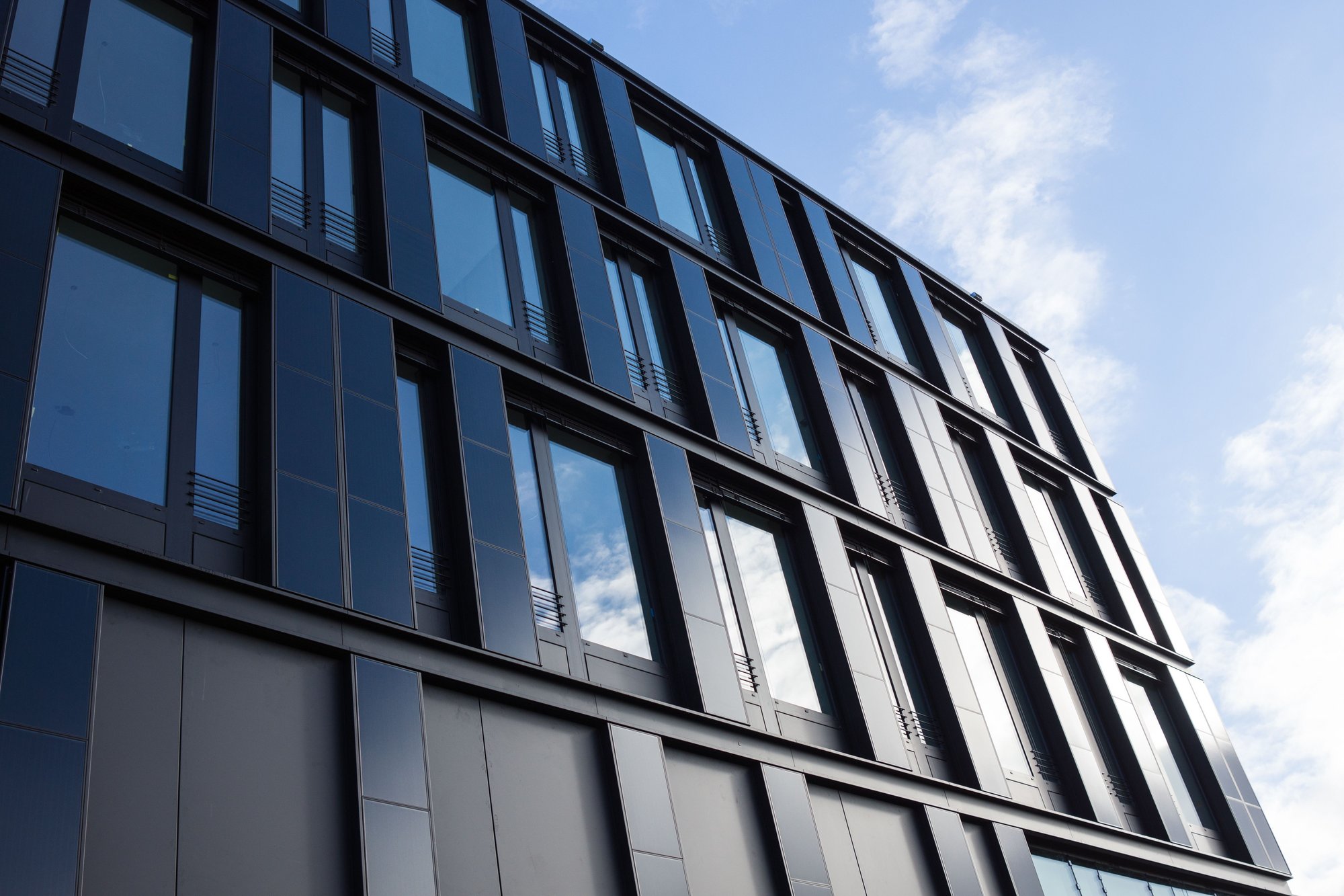 ZSW Zentrum für Sonnenenergie und Wasserstoff-Forschung Stuttgart